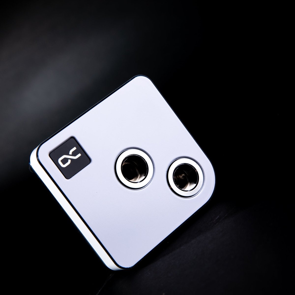 Liquid cooling starter kit hero image with CPU water block reference